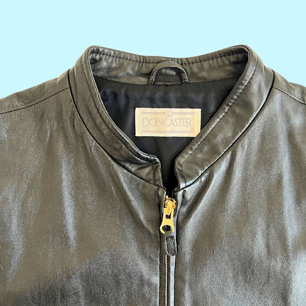 Doncaster Black Leather Vest - Vintage - Picture 3 of 6